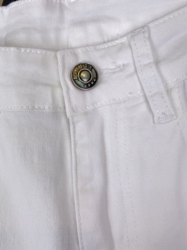 ブランドジーンズ細部ディテール